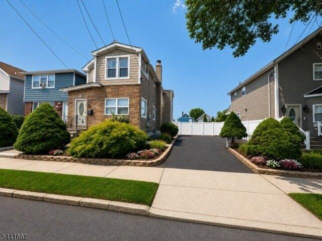 House for sale in Hudson, New Jersey
