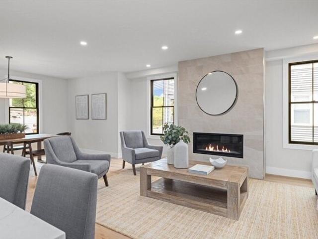 Condo for sale in Arlington