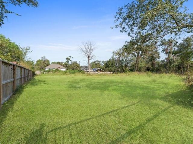 Land for sale in Channelview, Texas