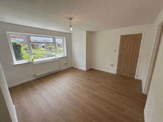 House for rent in Cimla, Neath