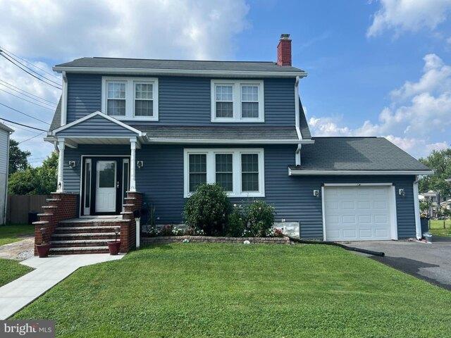 House for sale in Linthicum Heights