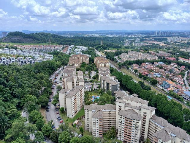 Condominium for rent in Country Heights Damansara, Kuala Lumpur