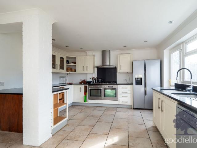 House for rent in South Beddington, Greater London