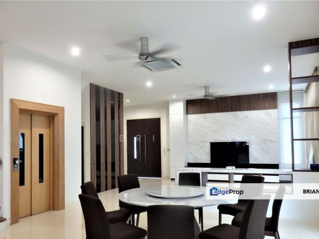 House for sale in Petaling, Damansara Damai
