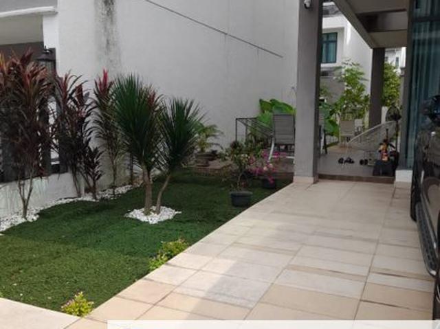 House for sale in Petaling, Damansara Damai