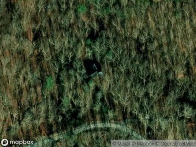 House for sale in Berkeley Springs, West Virginia