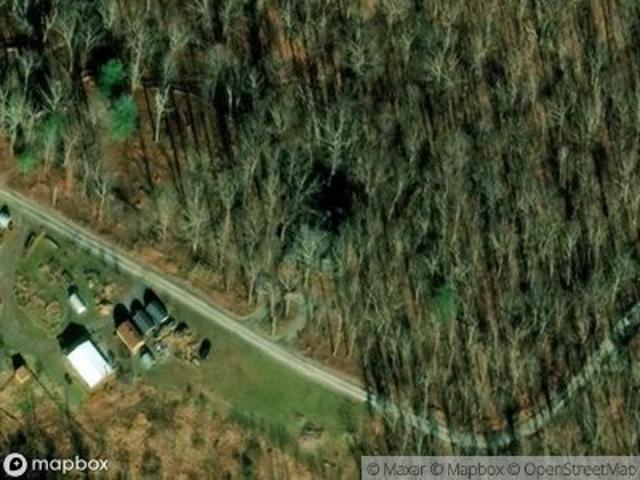 House for sale in Berkeley Springs, West Virginia