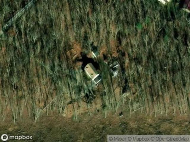 House for sale in Berkeley Springs, West Virginia