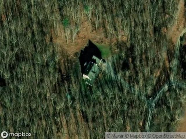 House for sale in Berkeley Springs, West Virginia