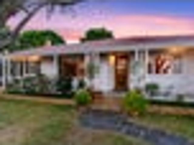 House for sale in Bayswater