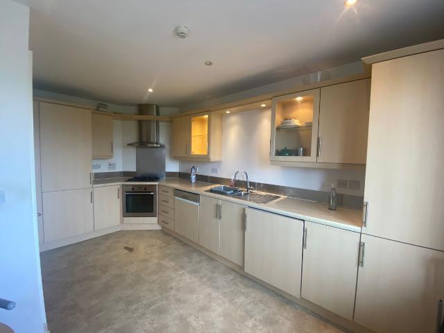 House for rent in Cardiff Bay, Falcon Lodge