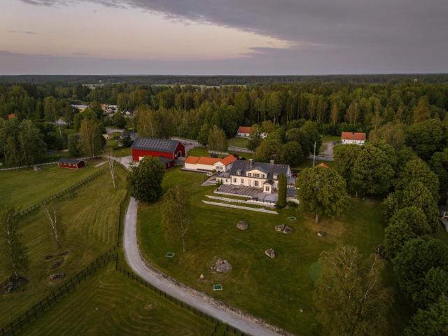 Gård till salu i Örebro