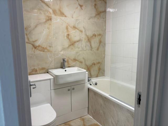 Apartment for rent in Quemerford, Calne