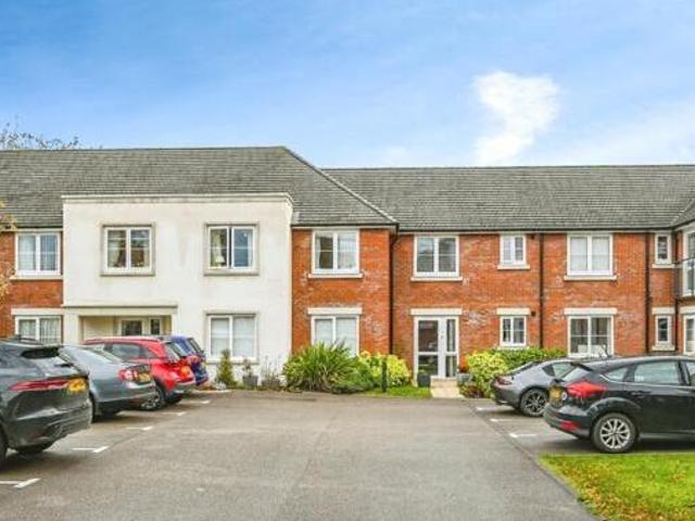 House for sale in Calderstones