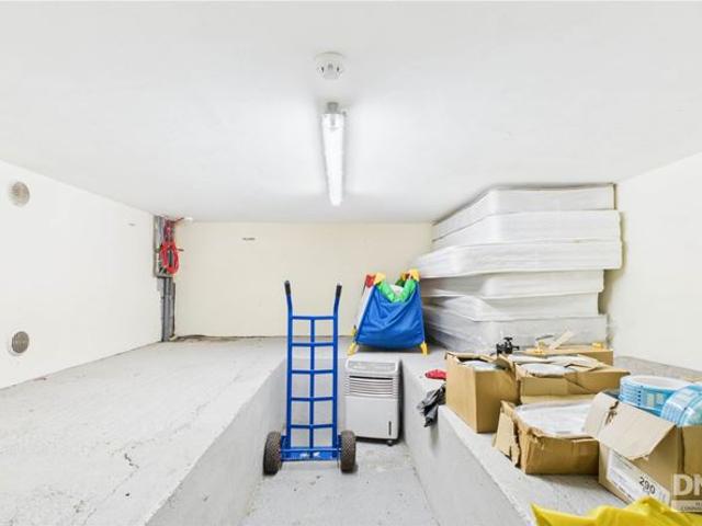 Detached House for sale in Lecarrow, Connacht
