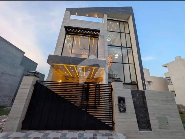 House for sale in لاہور, لاہور ڈویژن