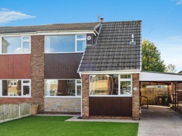 House for sale in Lyons, Greater London