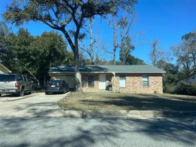 House for sale in Crestview, Florida