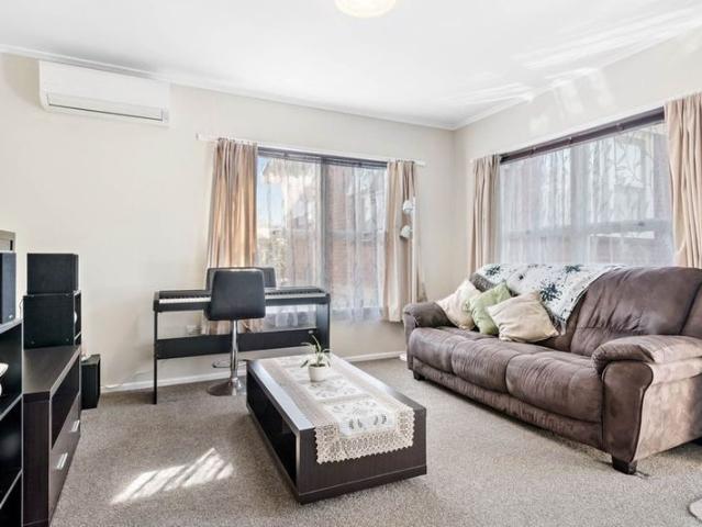 House for rent in Wairau Valley