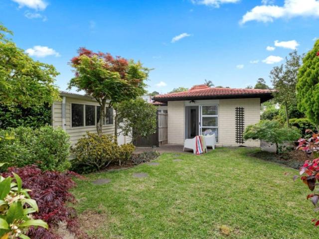 Apartment for rent in Forrest Hill, Devonport-Takapuna