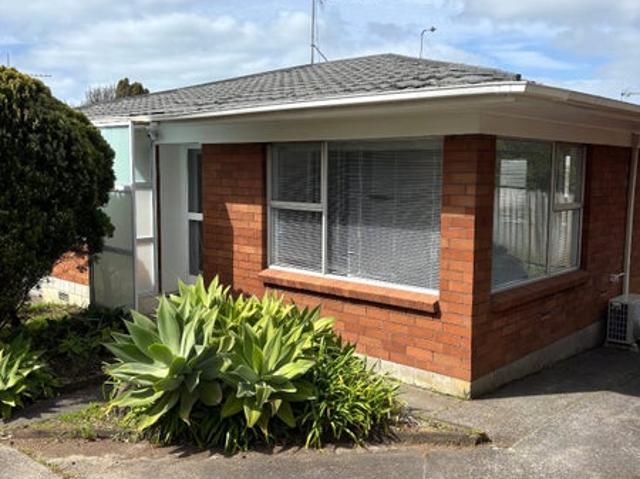 Apartment for rent in Wairau Valley