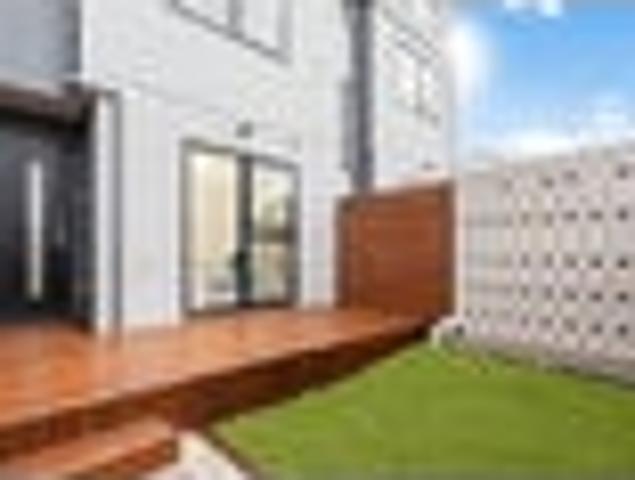 Townhouse for rent in Forrest Hill, Devonport-Takapuna