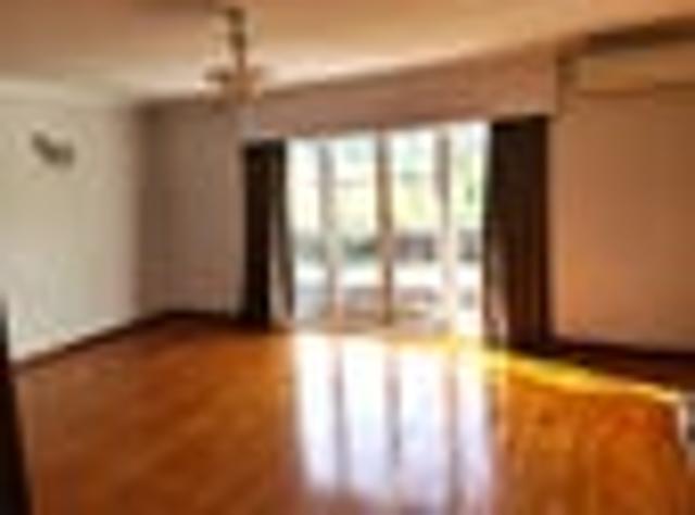 House for rent in Sunnynook, Oroua County