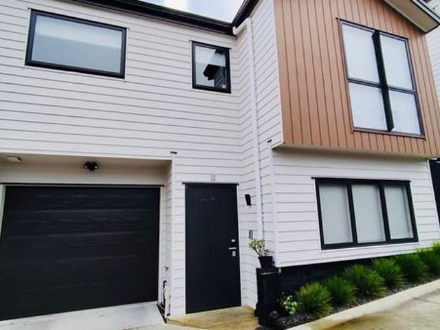 House for rent in Wairau Valley
