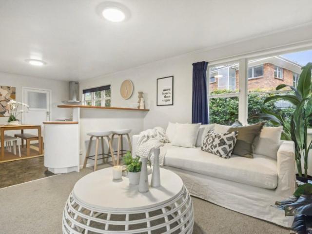 House for rent in Sunnynook, Devonport-Takapuna