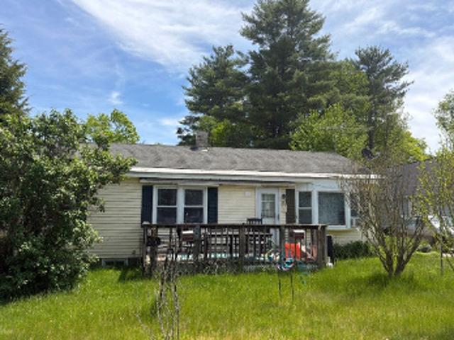 House for sale in New Hampshire