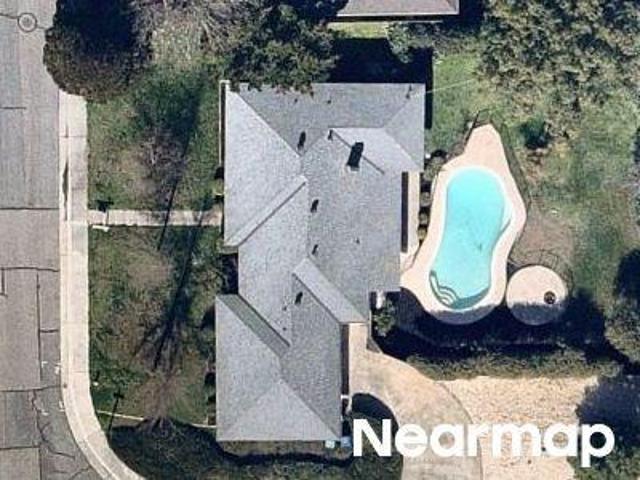 House for sale in Fair Oaks