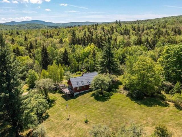 House for sale in Stratton, Vermont