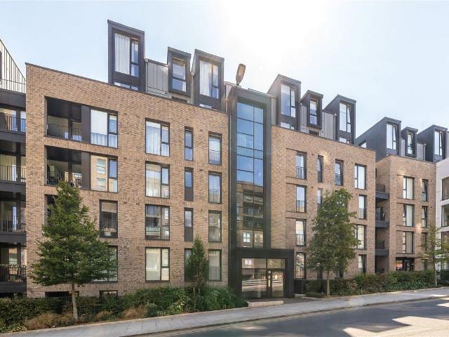 Apartment for rent in Maryland, Greater London