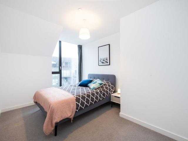 Room for rent in Maryland, Greater London