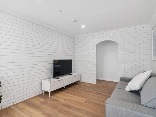 Room for rent in Forrestfield, Western Australia