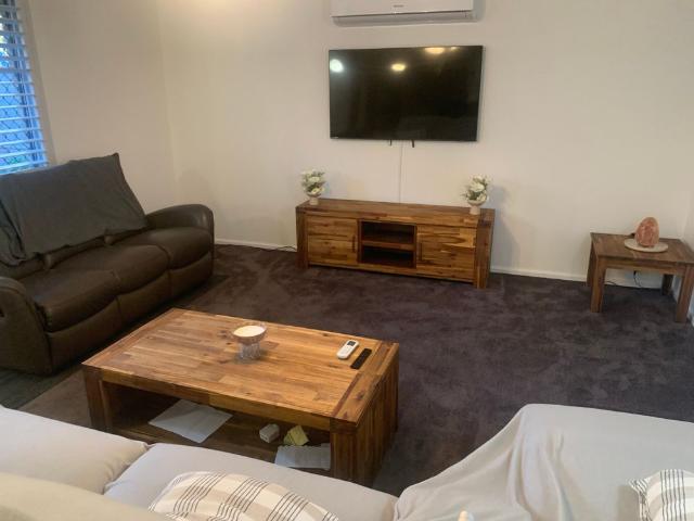 Room for rent in Forrestfield, Western Australia