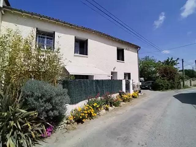 Maison vente à Niort, Fors