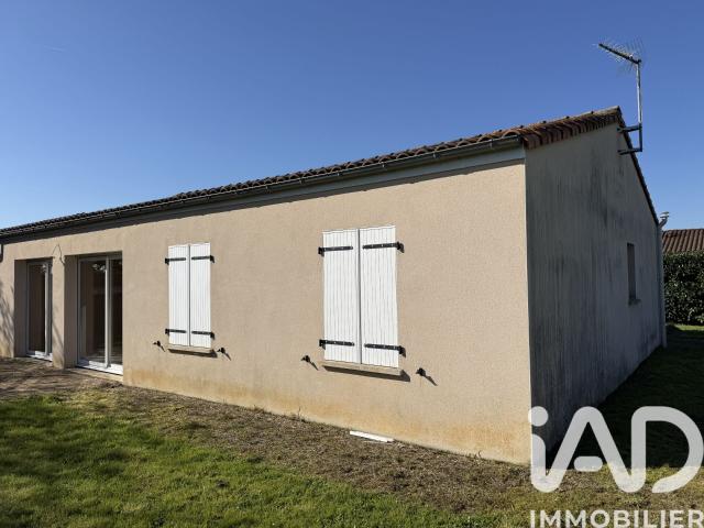 Maison vente à Niort, Fors