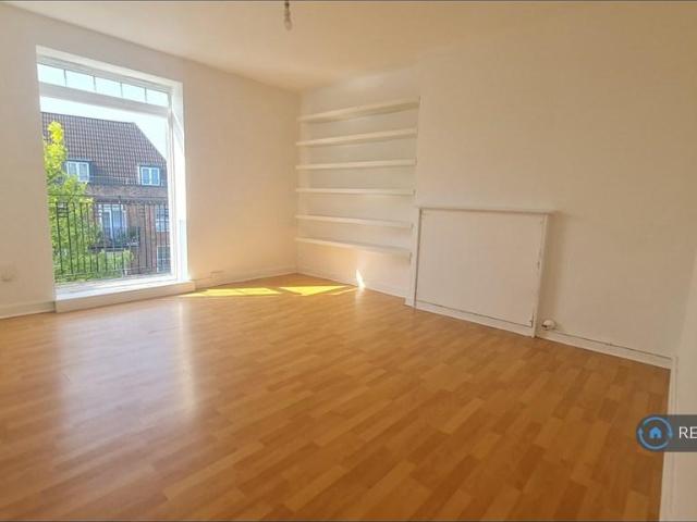 Apartment for rent in Streatham Hill, Greater London