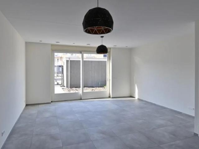 Woning te huur in Weesp, Noord Holland