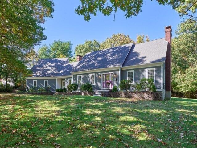 House for sale in Franklin, Norfolk County