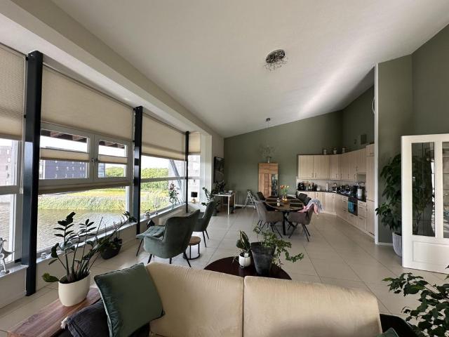 Appartement te huur in Krimpen Aan Den Ijssel, Zuid Holland