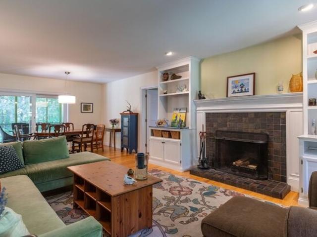 House for sale in Haydenville, Williamsburg