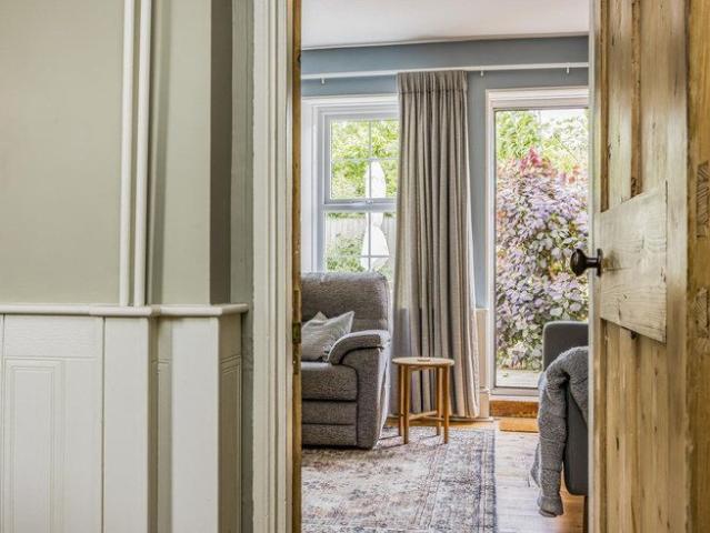 Apartment for rent in Anglesey, Middlecroft