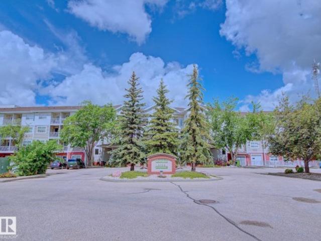 Condo for sale in Fort Saskatchewan, Alberta