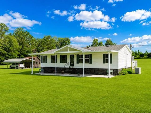 House for sale in Fort White, Florida