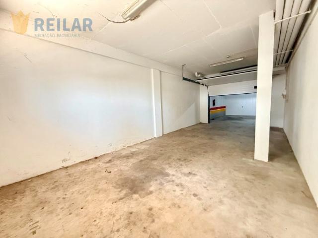 Garagem alugar em Póvoa De Santa Iria, Lisboa