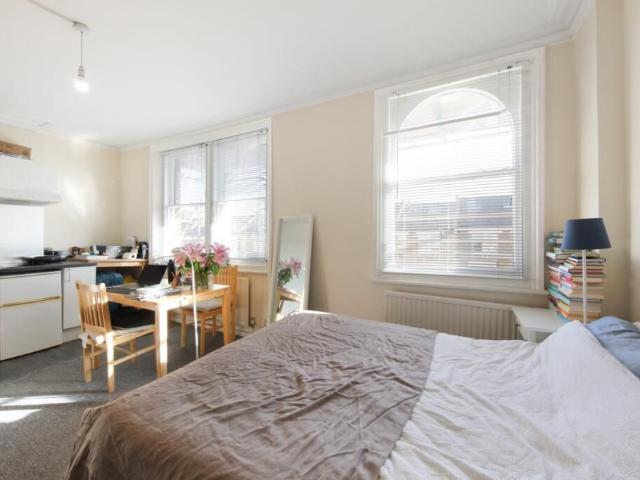 Studio for rent in London Borough of Camden, Greater London