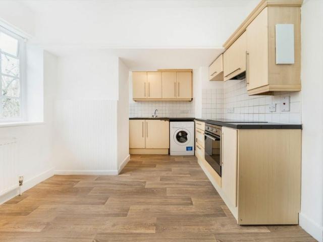 Apartment for rent in Cat Hill, Isle Of Man