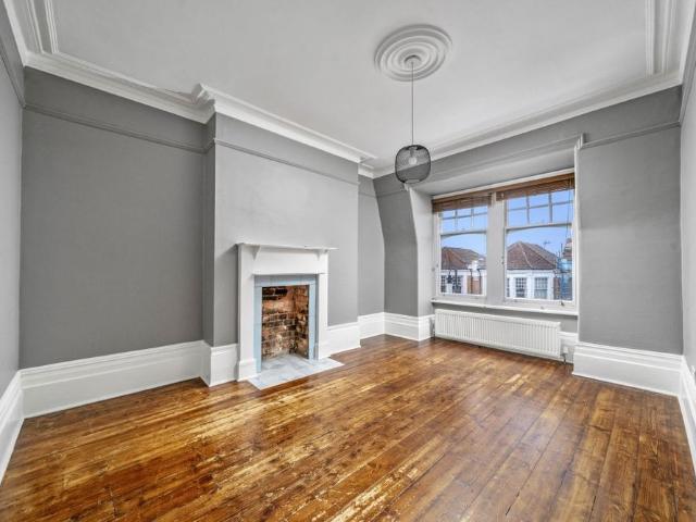 Apartment for rent in Muswell Hill, Isle Of Man